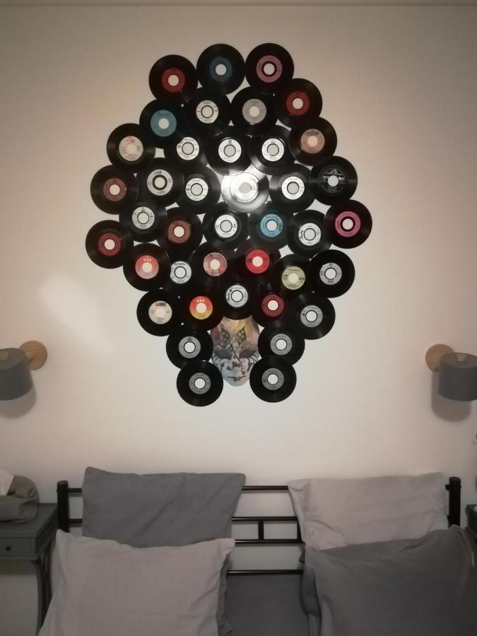 Cath'S Place Тулон Екстериор снимка